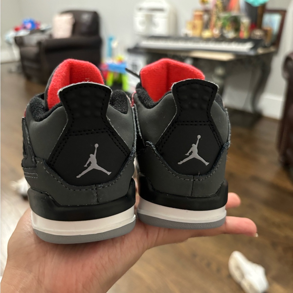 Jordan 4 Retro TD Black Red Gray Sneakers - Picture 9 of 10